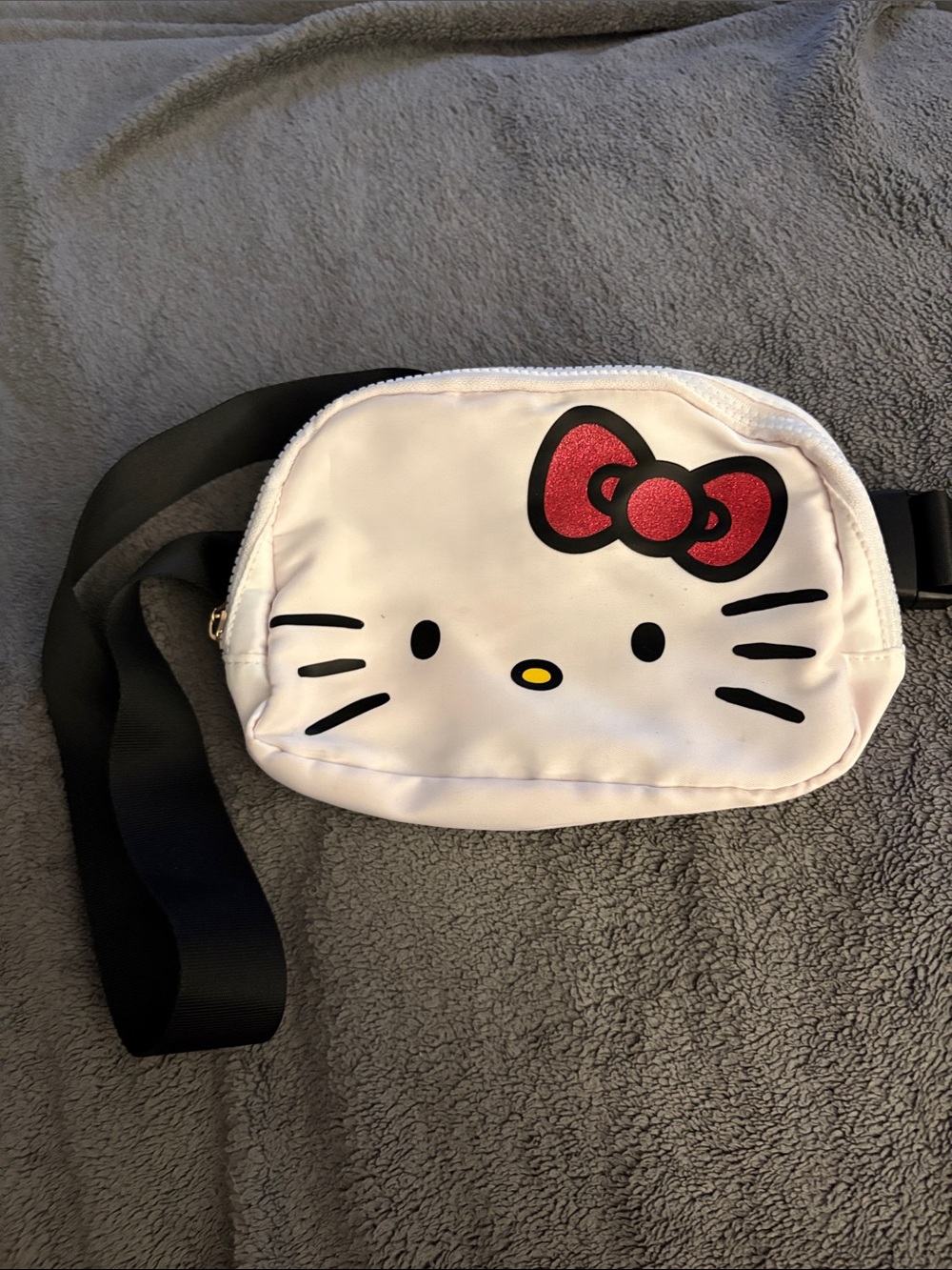 Hello Kitty White Waist Bag with Glitter Red Bow